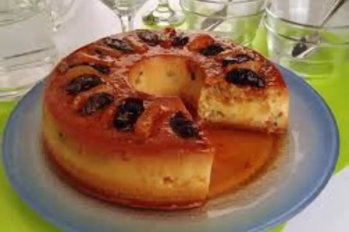 Pudim Recheado com Frutas